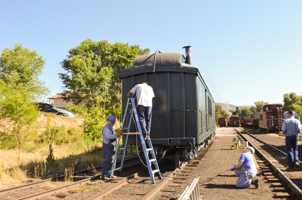 10 Paint crew working on applying the new green to the RPO so it can be filmed.jpg