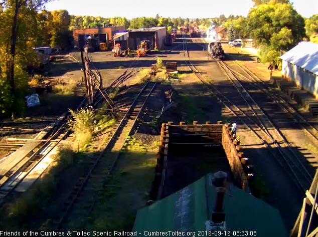 9.16.16 484 now waits for the remainder of the road crew.jpg