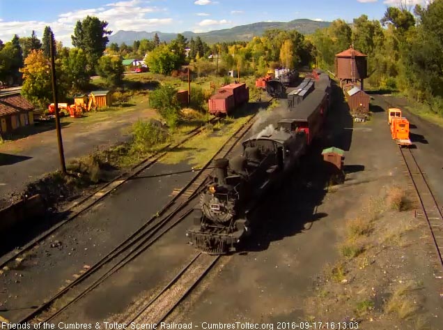 9.17.16 484 brings a 9 car 215 into Chama.jpg