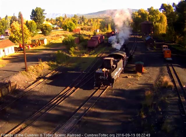 9.19.16 489 backs toward the coal dock lead.jpg