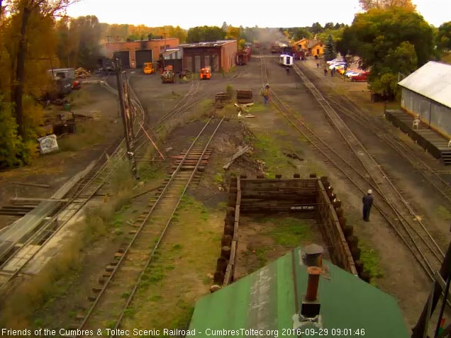 9.29.16 Goose 7 now heads toward the bypass track.jpg