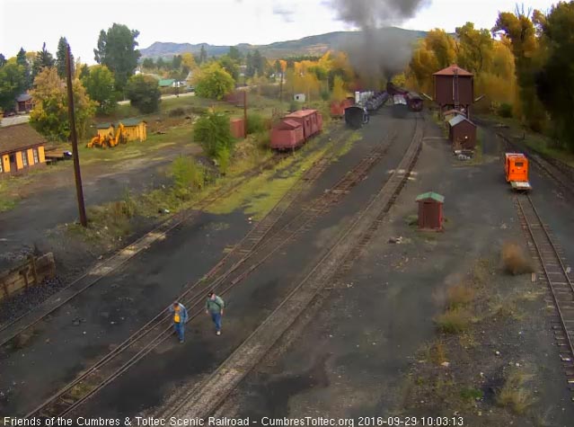 9.29.16 The 9 car 216 is clearing Chama.jpg