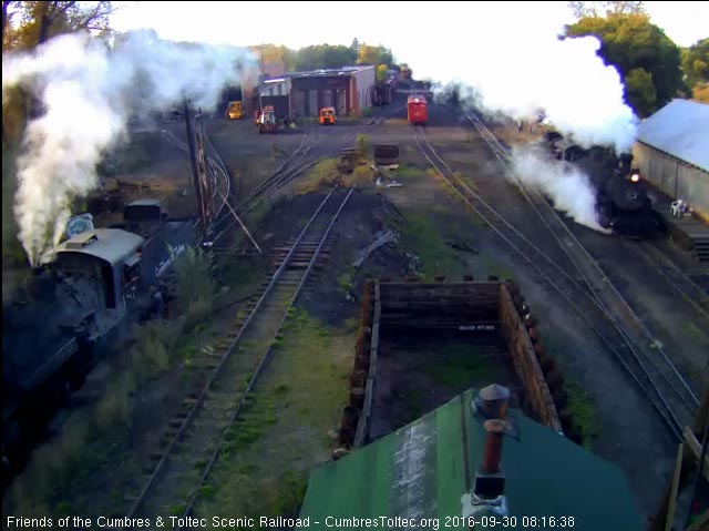 9.30.16 484 now pulls into the lead as 487 continures to have its fire cleaned.jpg