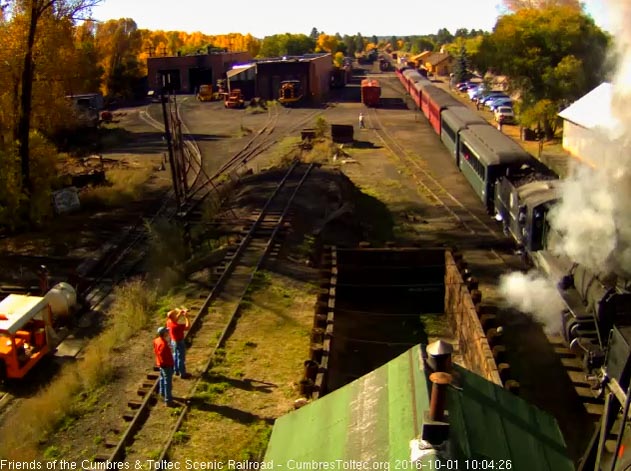 10.1.16 As 487 passes the tipple we get a view of how long the train is.jpg