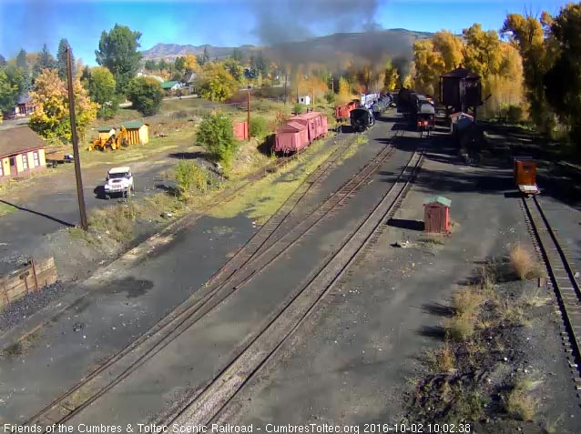 10.2.16 The New Mexico passes the tank as it leaves Chama.jpg