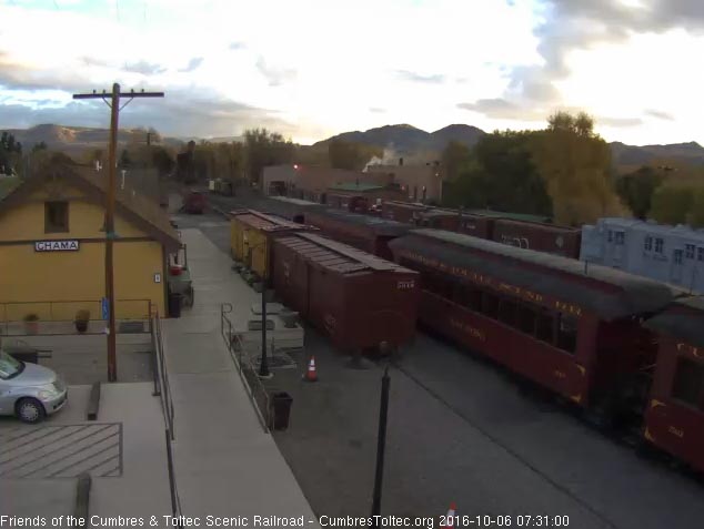 10.6.16 Normal 7 cars at depot.jpg