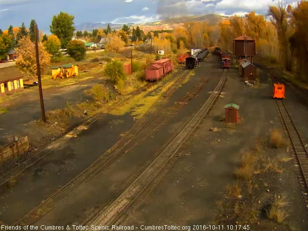 10.11.16 The charter is leaving Chama on a 15 minute headway behind 216.jpg