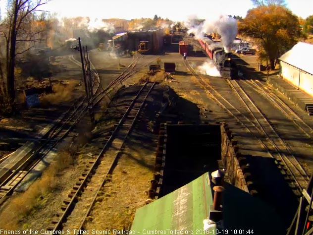 10.19.16 487 gets its train underway as it passes the big tree.jpg