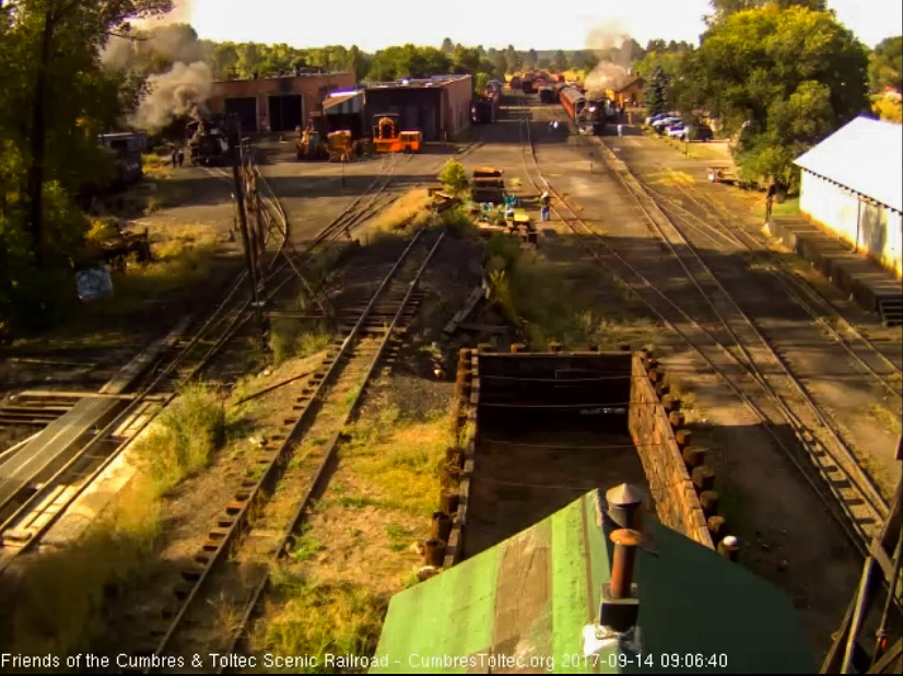 9-13-17 The 489 has pulled today's train 216 into loading position.jpg