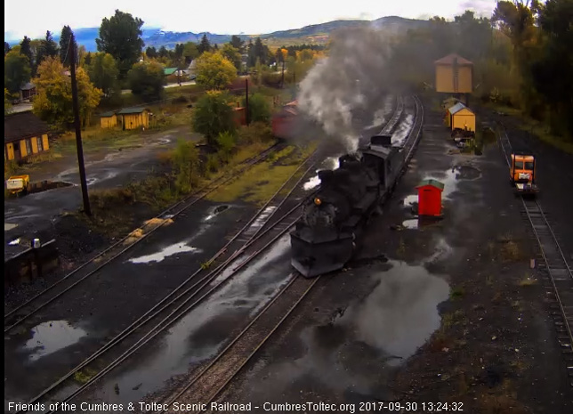 9-30-17 The 487 drifts back into Chama after helping train 216 up the hill.jpg