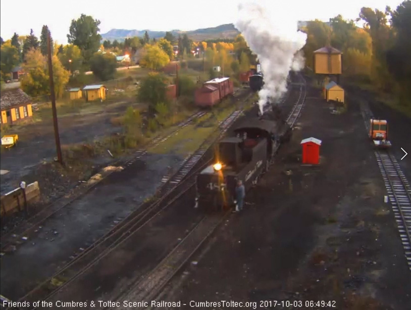 10-3-17  The 487 is backing toward the coal dock lead.jpg