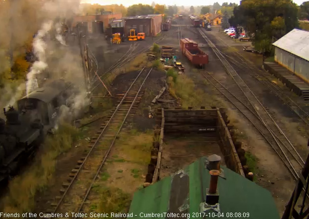 10-4-17  The 463 is now at the pit and 488 is back at the house.jpg