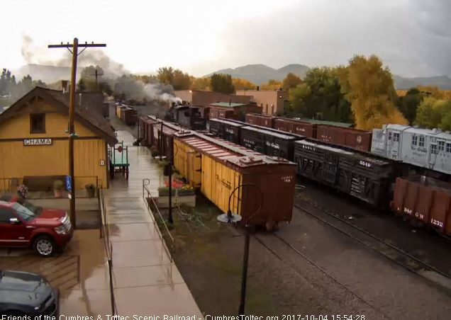 10-4-17  The 487 has now cut away from the cars, the adventure is over.jpg