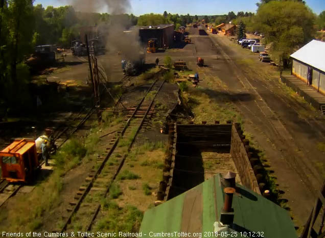 2018-05-25 Looks like 4 hot locomotives in Chama now.jpg