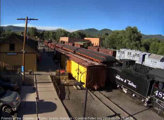 2018-06-11 The 487 is stopped another ride on the Cumbres and Toltec is over.jpg