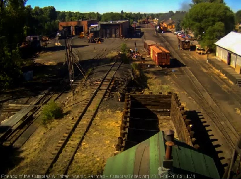 2018-06-26 The 484 has coupled onto the train with the extra cars.jpg