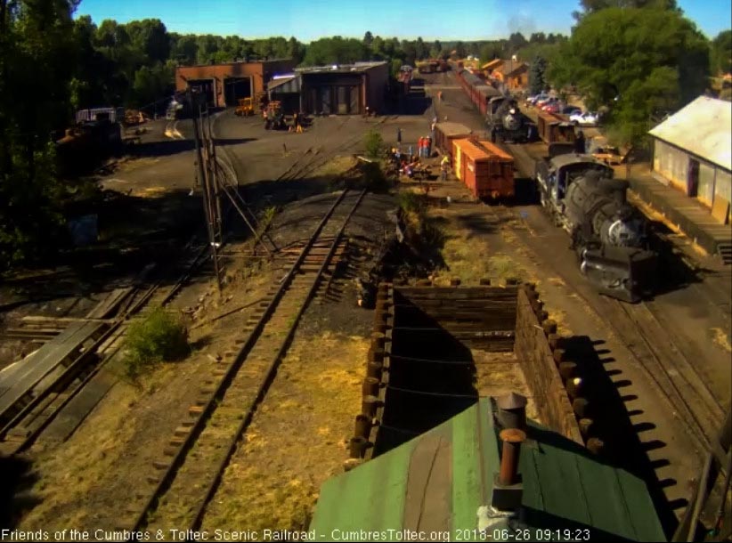 2018-06-26 484 has pulled the 10 car train 216 into load position as 487 backs down onto the train.jpg