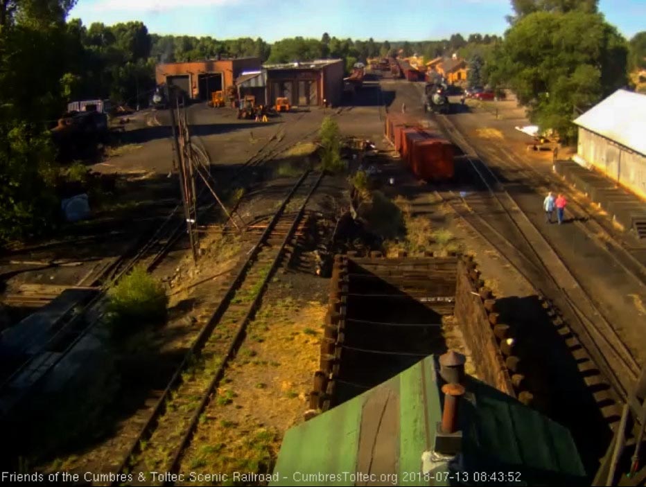 2018-07-13 Having gotten the post coal dock wash, the hostlers have let the 488 for the road crew.jpg