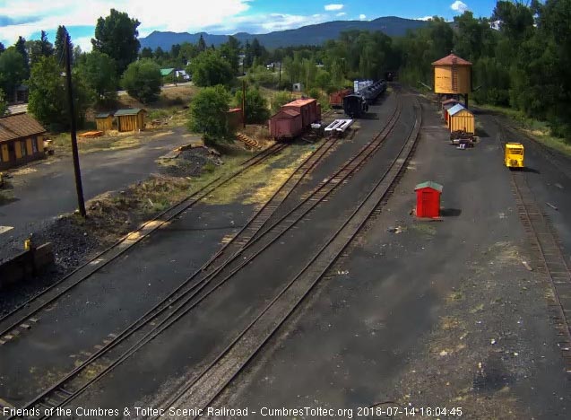 2018-07-14 The 488 brings an 8 car train 215 into Chama.jpg