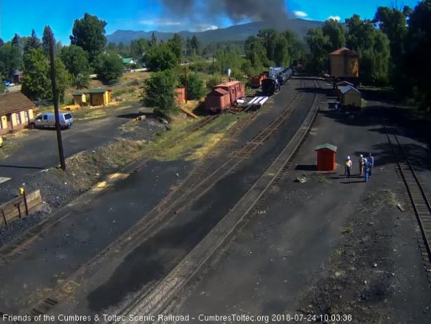 2018-07-24 The last cars of the train round the curve north of the yard.jpg