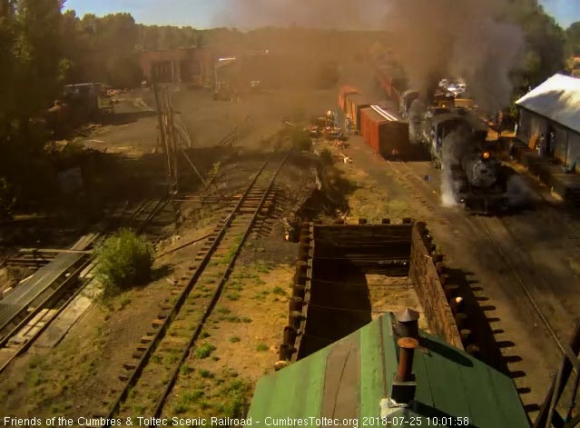 2018-07-25 Lots of smoke and steam as 484 and 489 get the 11 car train moving.jpg