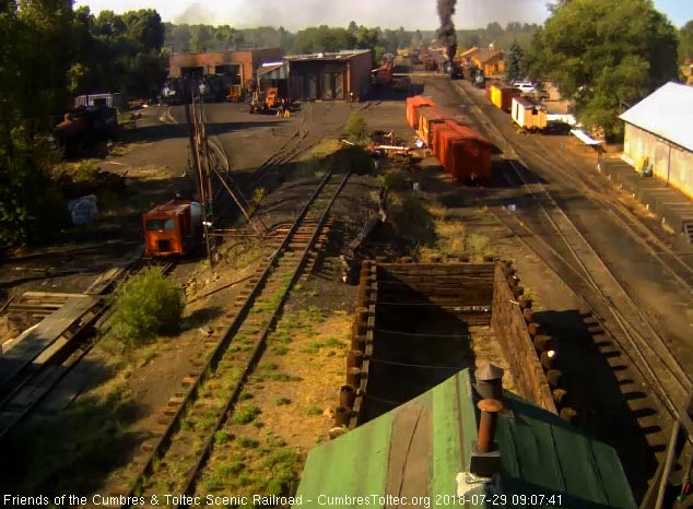 2018-07-29 The 487 has backed onto today's train 216 and emits an impressive black plume.jpg