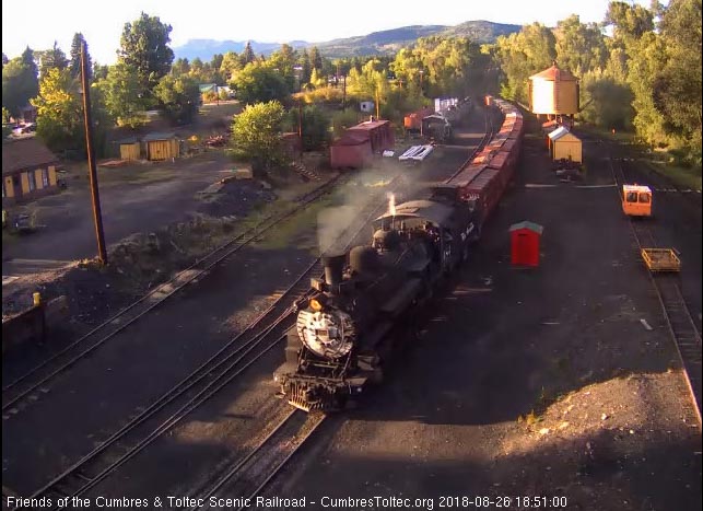 2018-08-26 The 484  is up to the tipple and the caboose is still around the curve.jpg