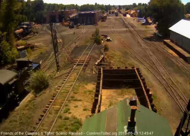 8-08-29 The 488 is at the pit and the lettering for the Trains charter is gone.jpg