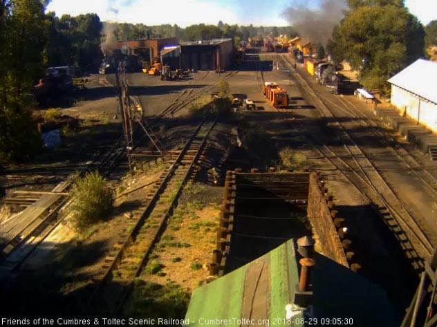 8-08-29 The road crew has gone into the depot track to pick up the 2 Friends storage cars.jpg