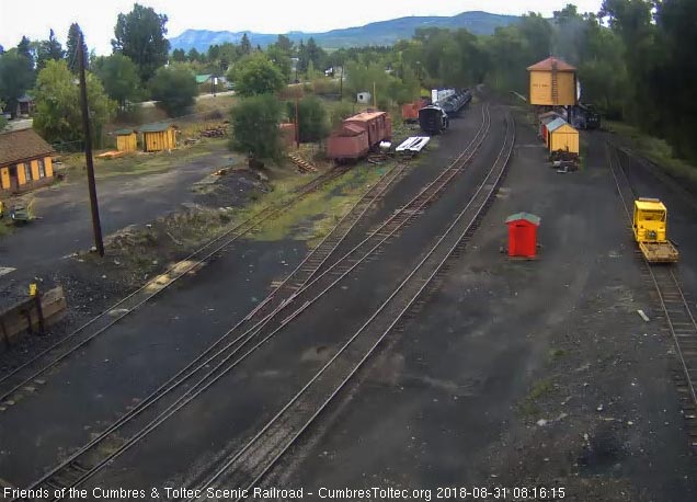 2018-08-31 Now its down to the tank to fill the cistern and wash coal.jpg