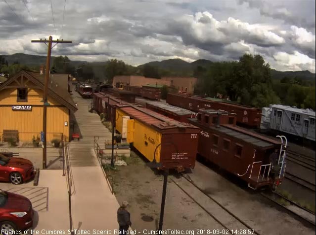 2018-09-02 Backs the consist past the depot.jpg