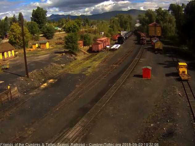 2018-09-03 The caboose on the special is passing the tank.jpg