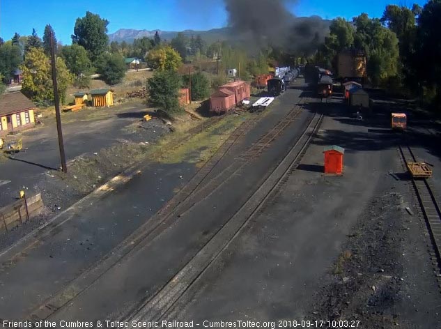 2018-09-17 The parlor passes the tank as the 488 clears the yard.jpg