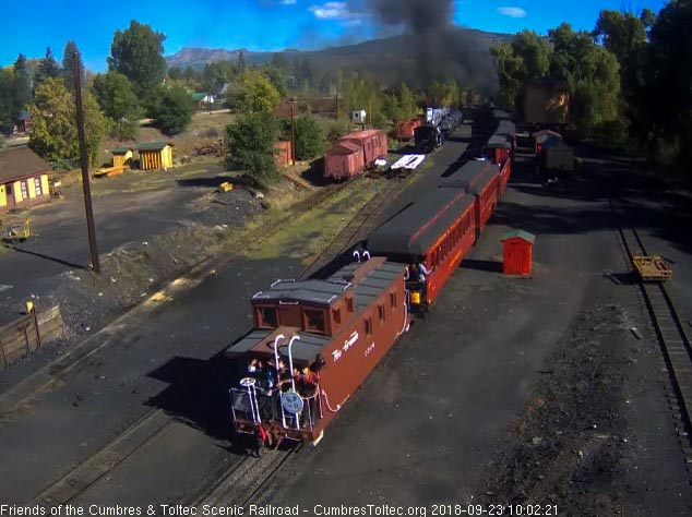 2018-09-23 The rear platform of the caboose looks crowded.jpg