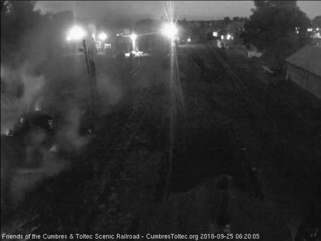 2018-09-25 The cams are still in B-W it is so early and 484 is at the pit.jpg