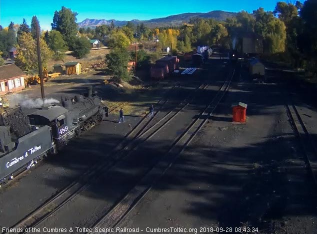 2018-09-28 The 489 is getting coal added to its bunker as 484 is at the tank washing its new, added coal.jpg