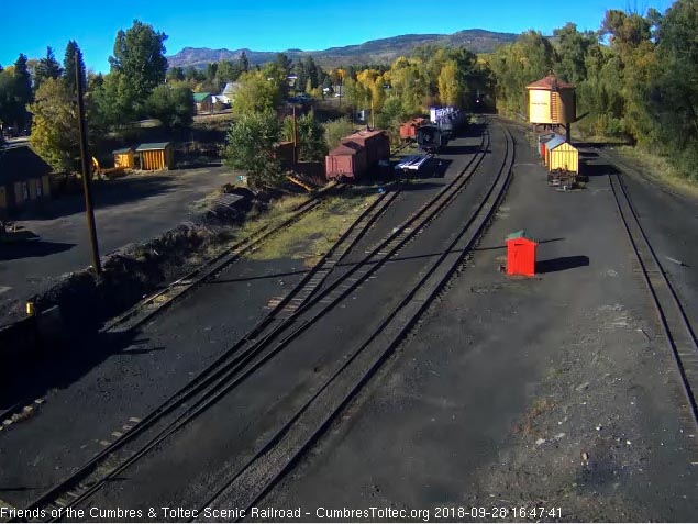 2018-09-28 The 487 comes out of the shadows as it enters Chama yard.jpg