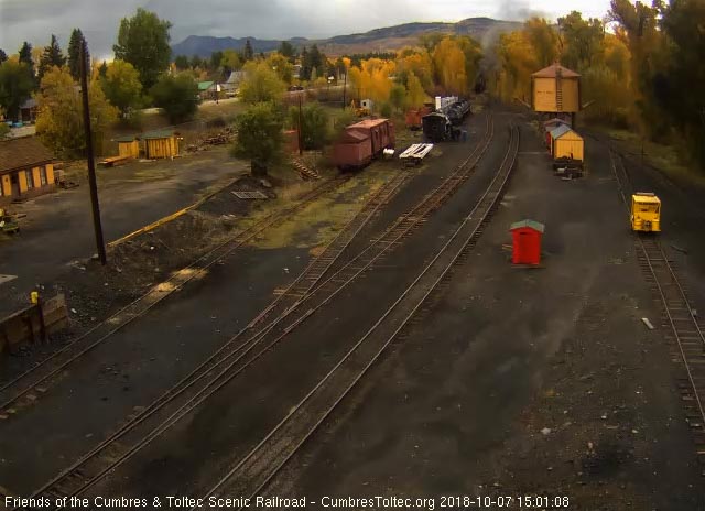 2018-10-07 Away the first group goes to try their hands at running a locomotive.jpg