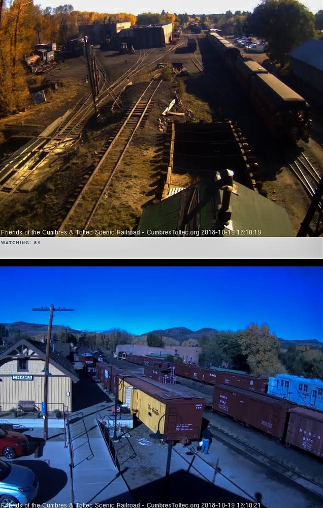 2018-10-19 We can see the trainman on the steps of the parlor Colorado while the 463 is passing the display cars.jpg