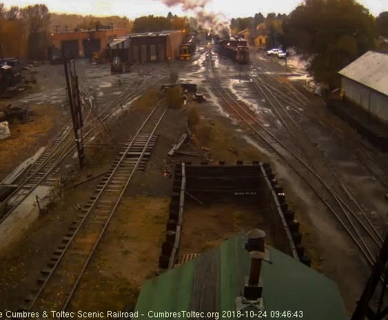 2018-10-24 The 487 comes out of south yard shoving its train caboose first.jpg