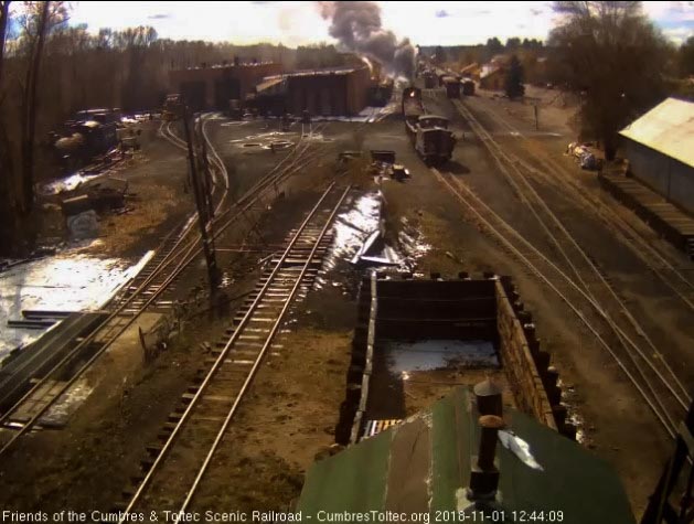 2018-11-01 Into the connector track, the conductor can be see hanging off the cabose directing the locomotive.jpg