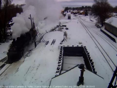 2018-12-08 The 487 comes over the pit so the hostlers can clean the fire before it begins the day's trains.jpg