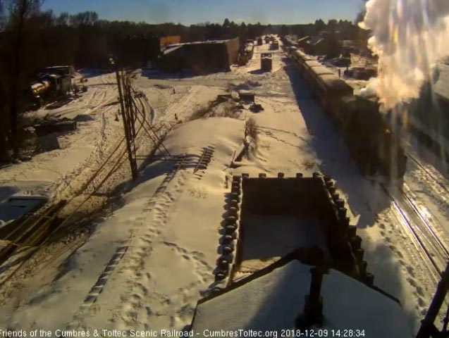 2018-12-09 The 4th train departs Chama in lowering sun.jpg