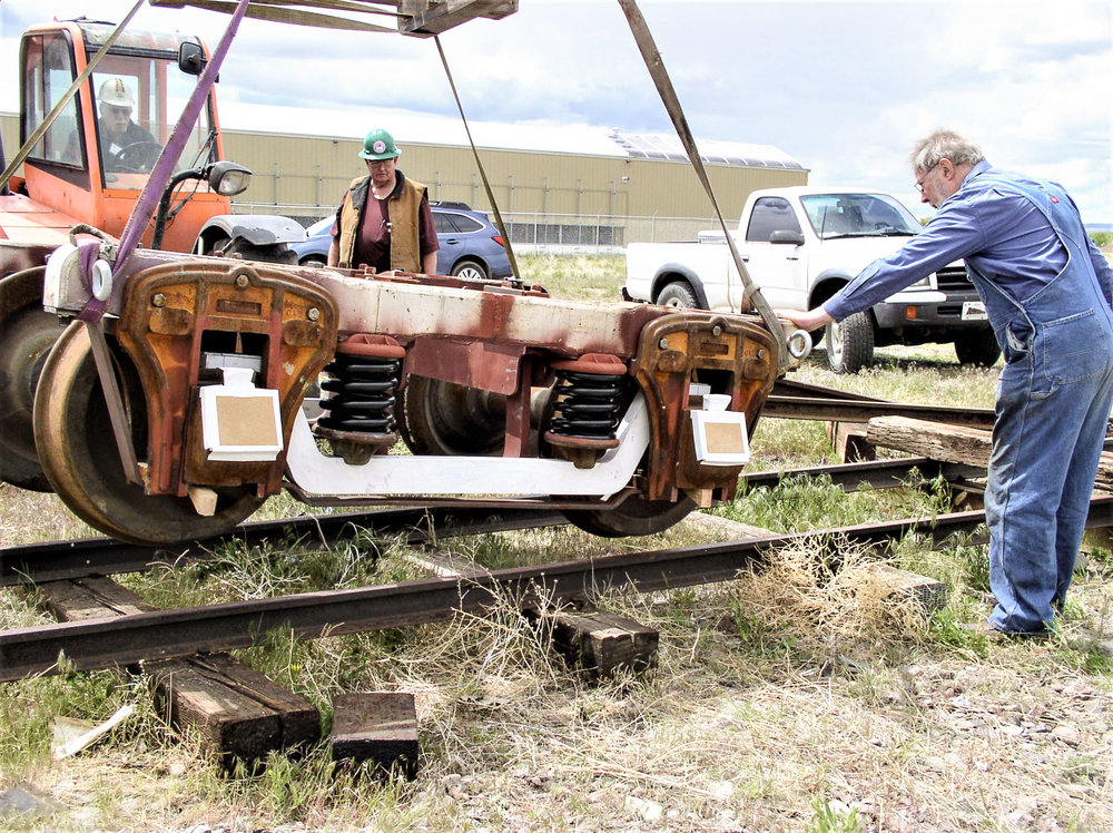 Setting the truck down on a section of track for storage and further work.jpg