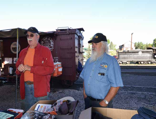 2019.07.29 Craig McMullen addresses the Monday morning safety meeting (1 of 1).jpg