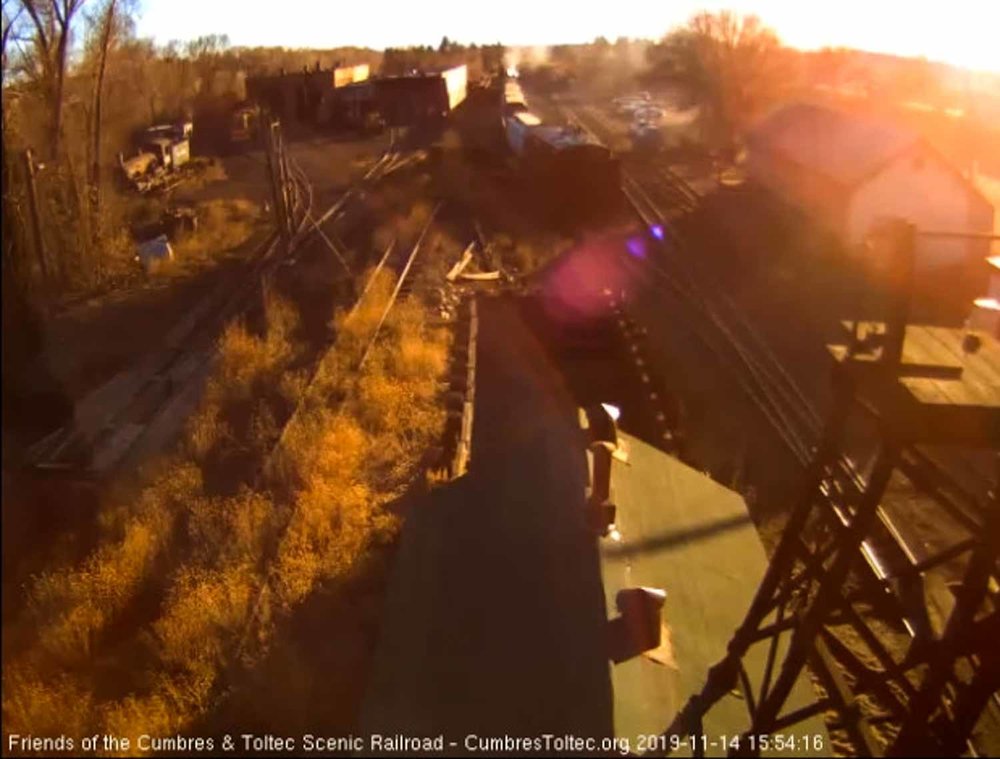 2019.11.14 463 how pulls ahead into the bypass and drops the OY and its cook car on the bypass (1 of 1).jpg