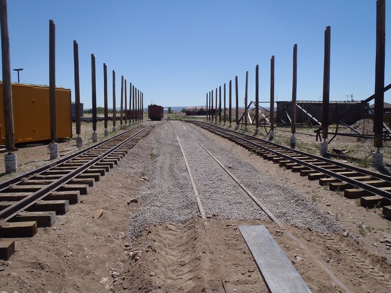 Center track ballasted early in the day!.jpg