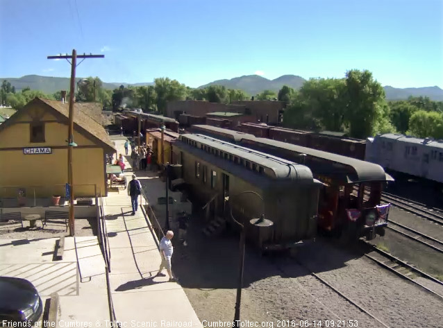 6.14.16 We see the platform of parlor Colorado as 216 is now in load position.jpg