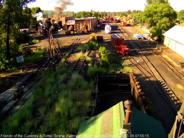 7.8.16 484 now shoves the 487 into the east lead.jpg